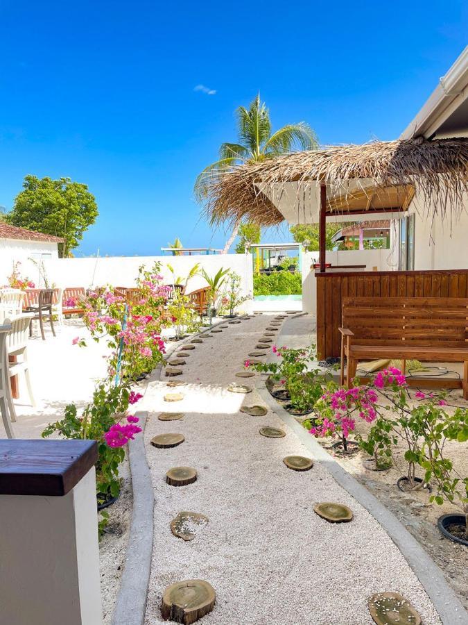 Fatims Beach House Maafushi Exterior foto