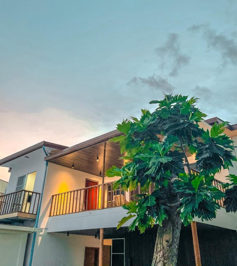 Fatims Beach House Maafushi Exterior foto